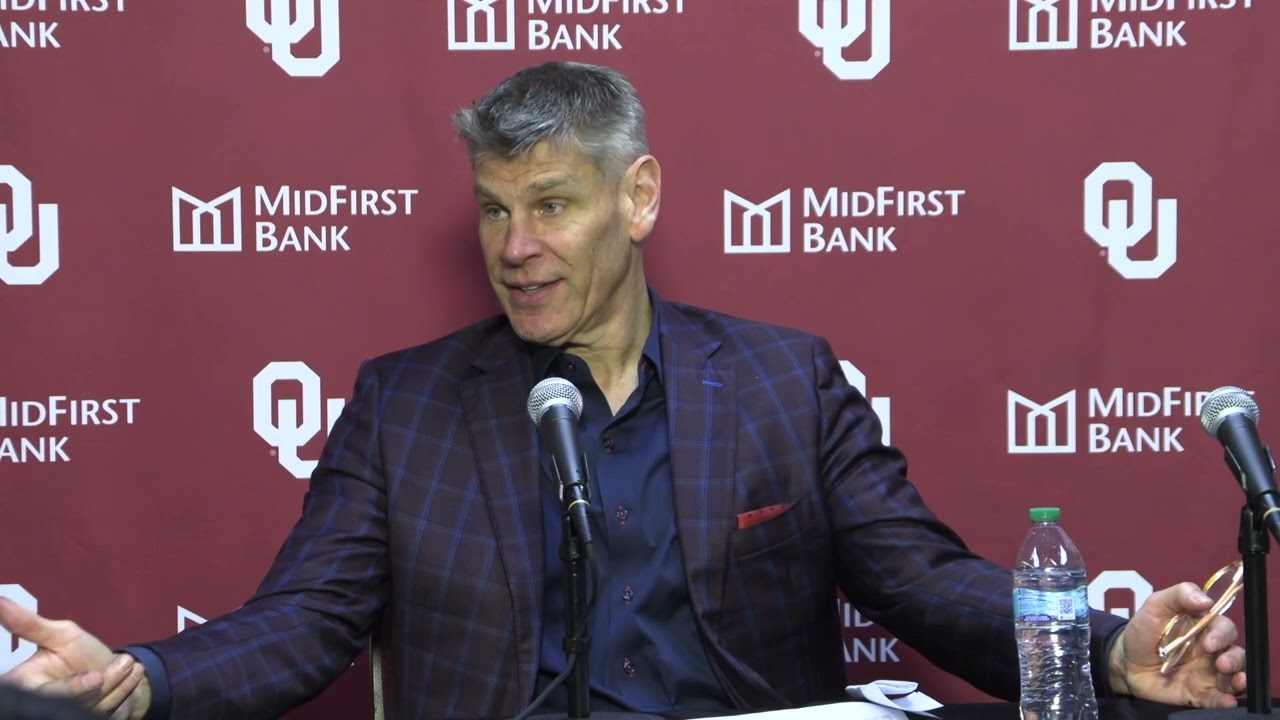 Porter Moser Postgame vs Florida