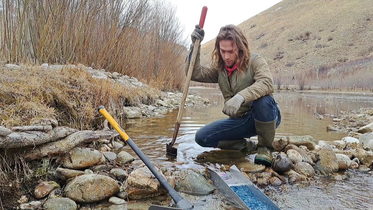 ASMR 2 DAYS of Gold Mining in my DIY camper. Beautiful Idaho Scenery