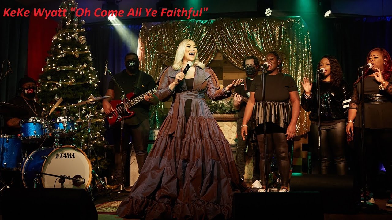 KeKe Wyatt - Oh Come All Ye Faithful (Official Music Video)