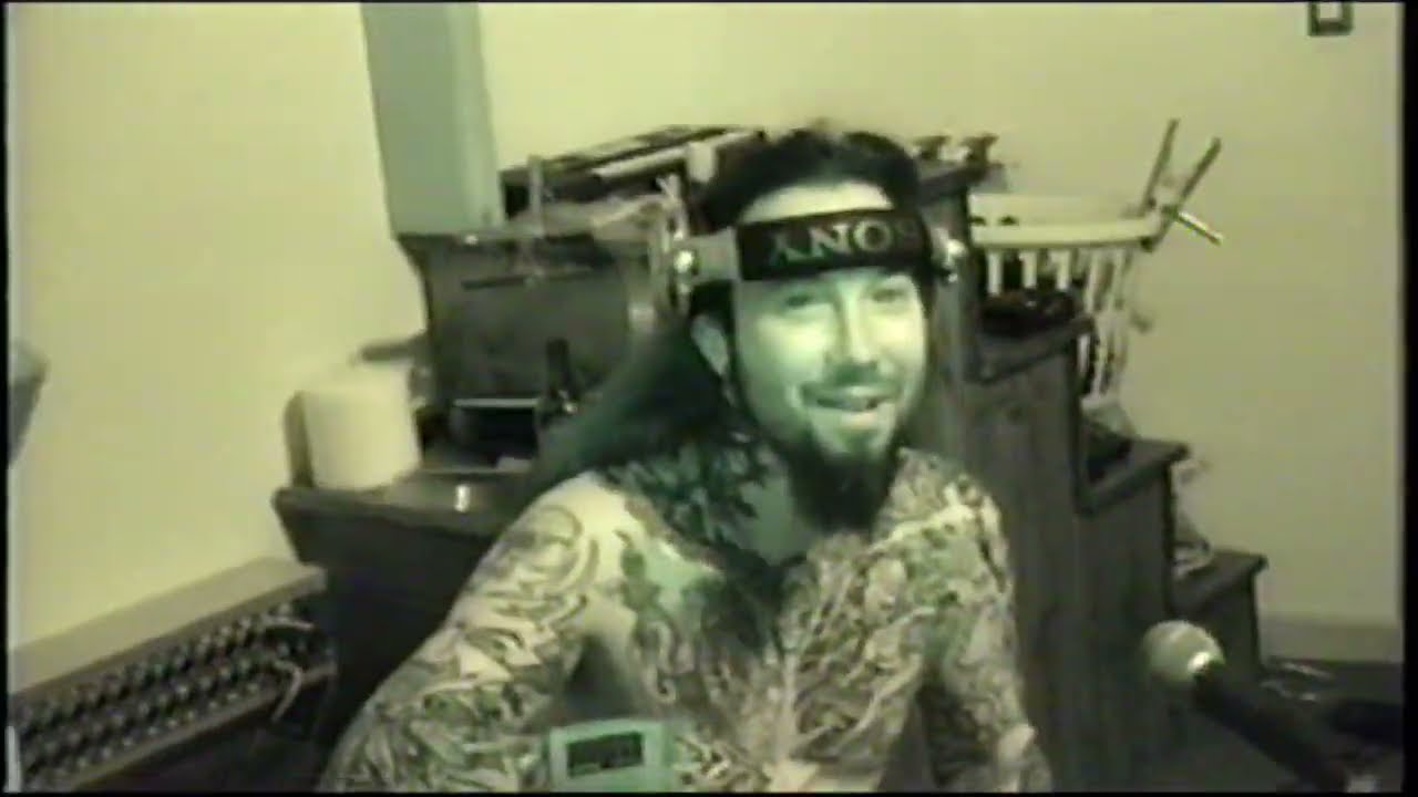 THE VEINS Ohmco Studios short clip 2002