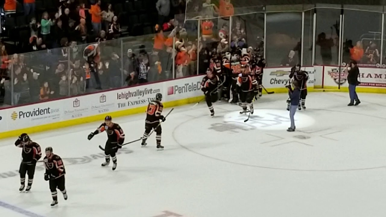 Lehigh Valley Phantoms Win the 1st Round Of The Calder Cup Playoffs (Final Seconds)