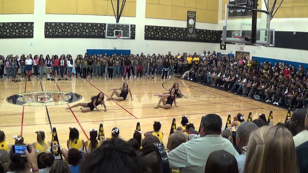 082914 Pep Rally Golden Star Officer Performance