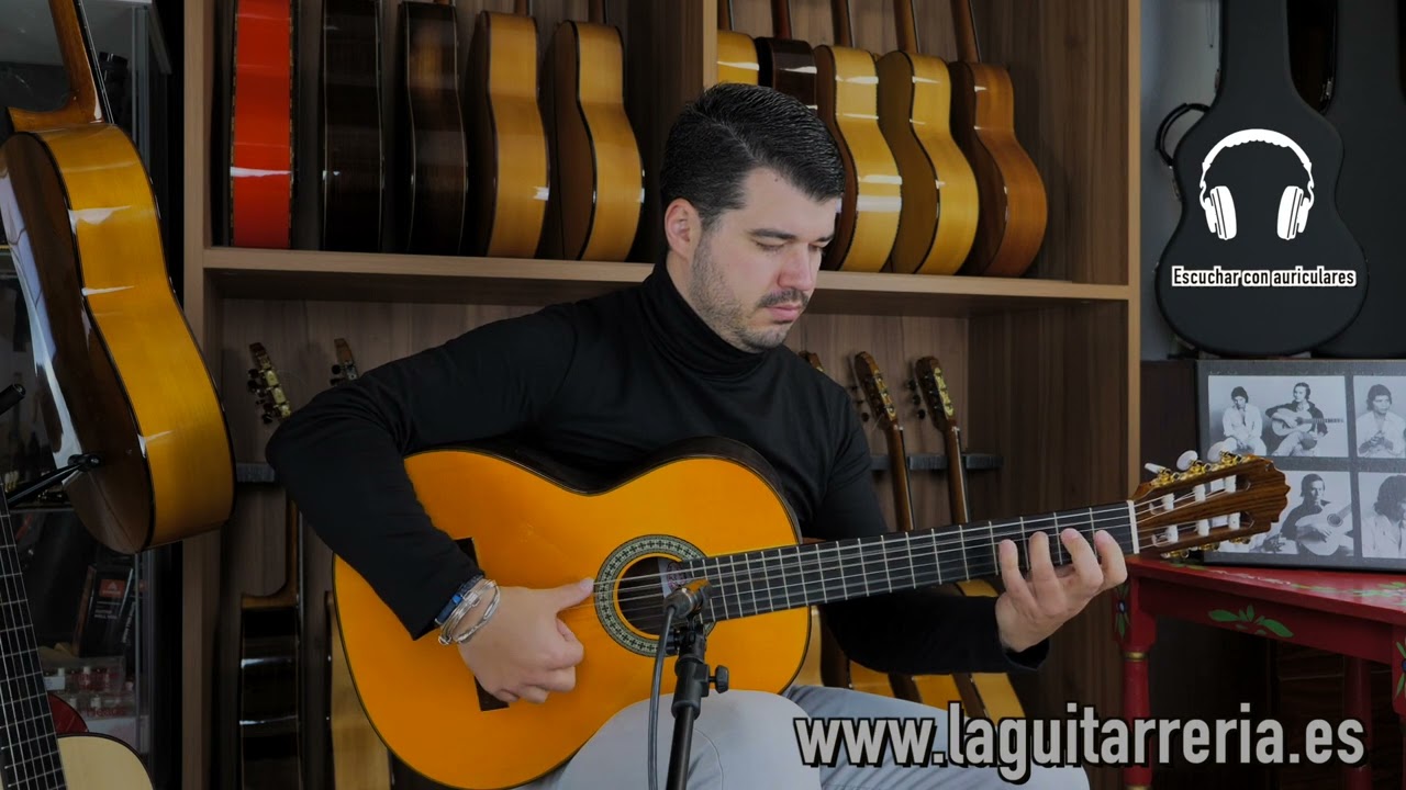 GUITARRA FLAMENCA AMALIO BURGUET 2F NEGRA