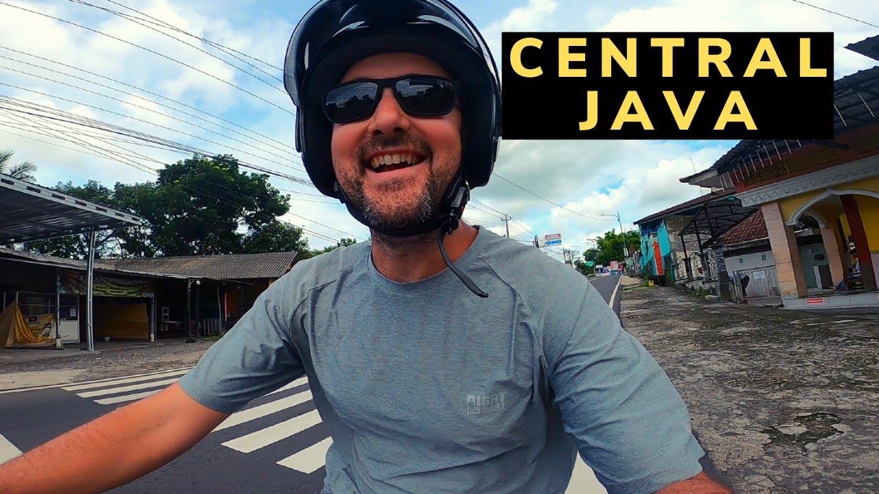 This is why you rent a scooter in Indonesia 🇮🇩