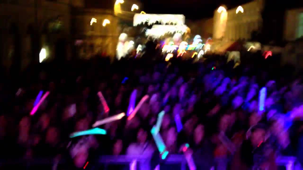 Tom Mann | One Direction Medley - Winchester Light Switch On