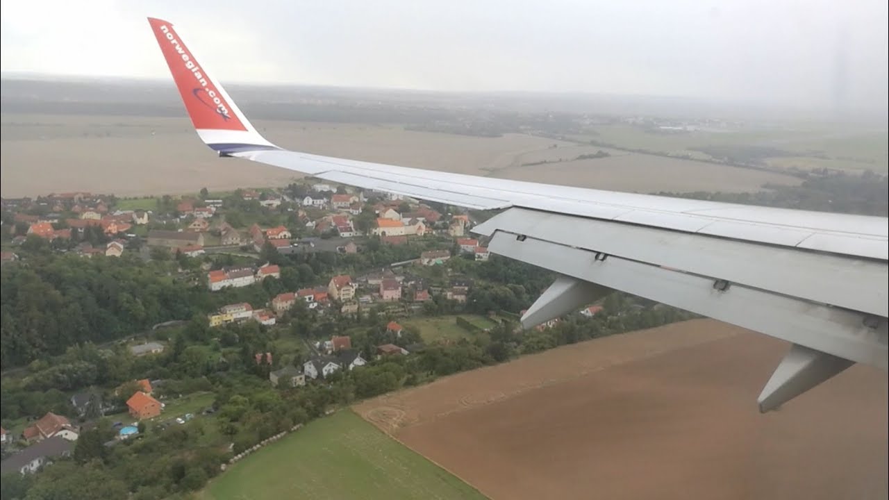Norwegian Boeing 737-800 Oslo - Prague