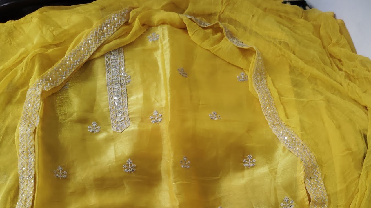 shiv_shakticollection is live sale sale sale 👜👜 (order no:- 9259433261) 1050