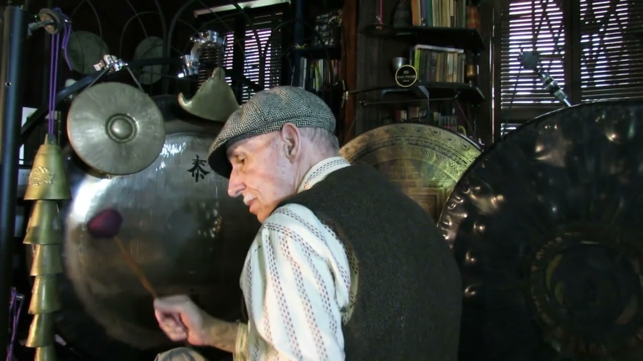 Sound Constellations: Gong Music For Meditation, by Brian Burke