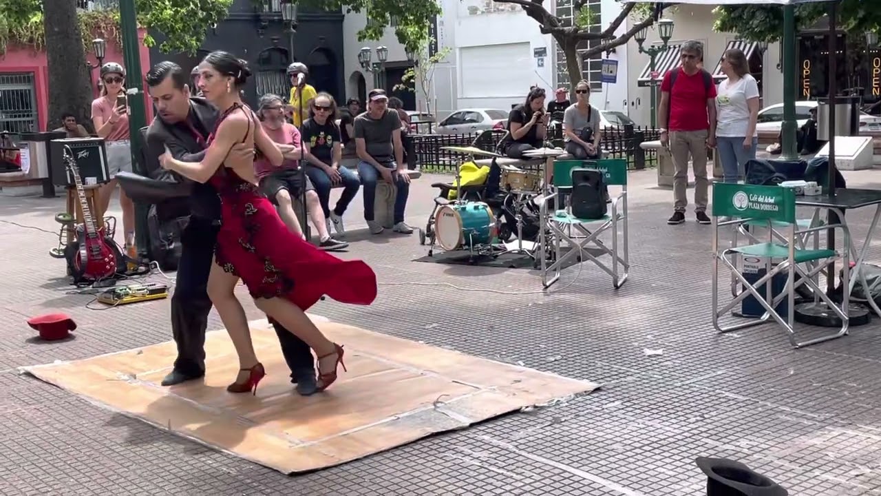 Tango at Plaza Dorrego in Buenos Aires