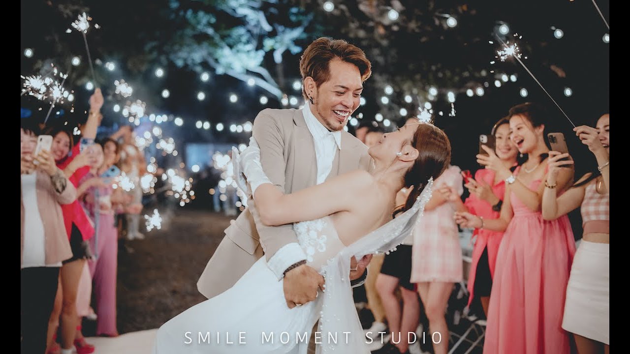 SmileMoment Wedding Film  『 萬山部落小公主 x 來義鄉勇士 』梁文音深情獻唱  | After Party 與全美家人熱舞｜原住民婚禮｜婚錄首推｜OCT 15 , 2022