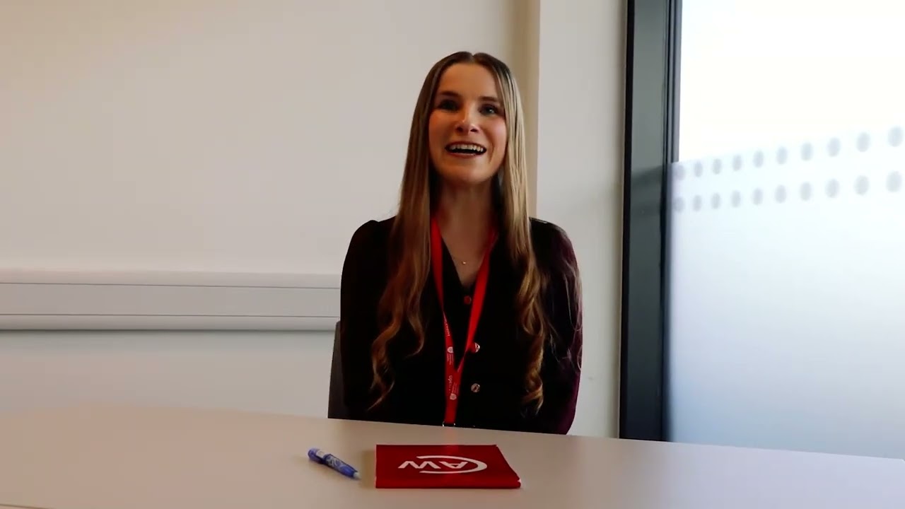 BSc (Hons) Veterinary Nursing Degree Programme - Meet some of the team and students