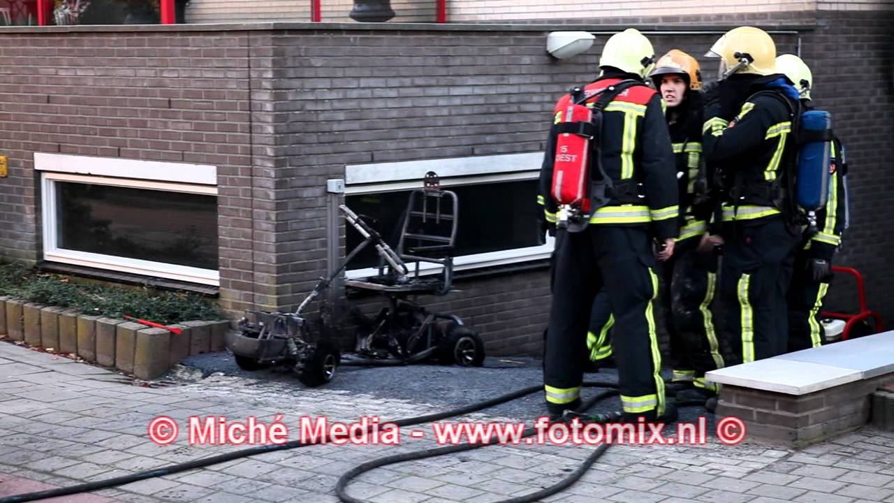 Woningen ontruimd bij brand in Soest