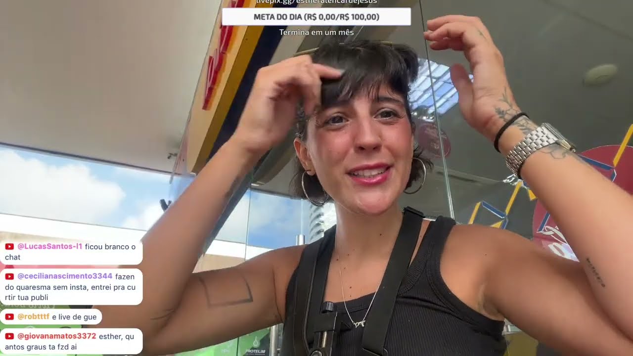 UMA TÍMIDA CONTRA O MUNDO