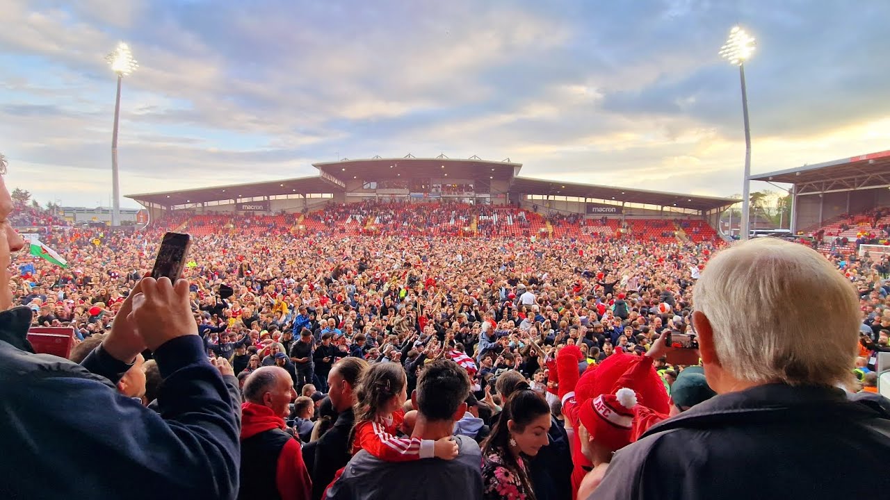 Wrexham promoted to the Championship!