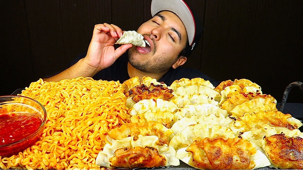 Ultimate Cheat Day Feast • Spicy Noodles & Golden Crispy Dumplings • MUKBANG