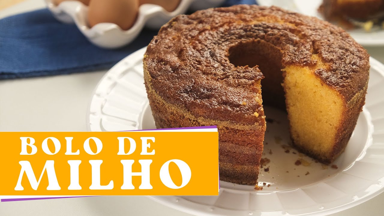 BOLO DE MILHO CASEIRO MEDIDO NA LATA.