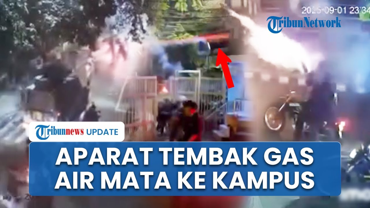 Detik-detik Aparat Tembak Gas Air Mata & Peluru Karet saat Demo Ricuh di Kampus Unpas-Unisba