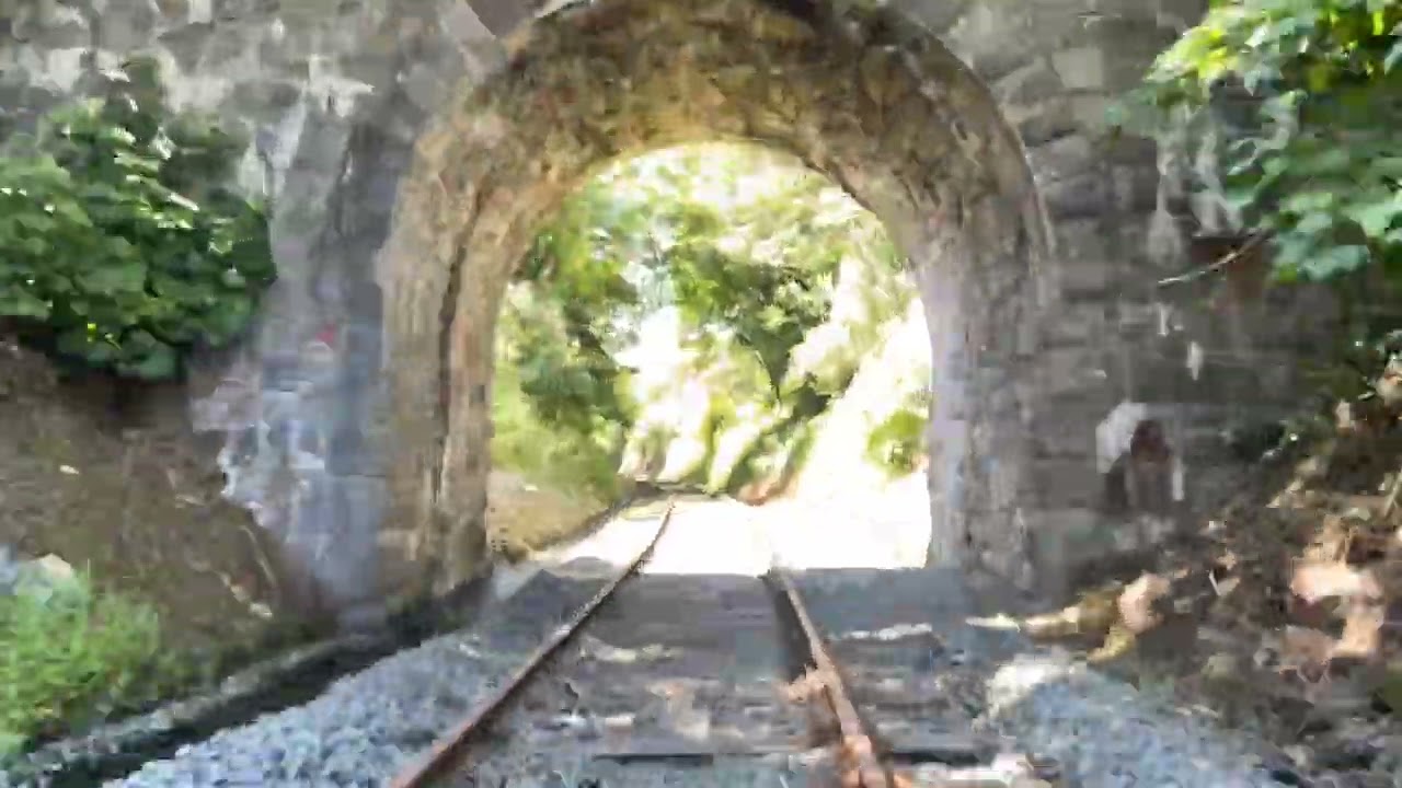 Time Lapse Permaquip Trolley -Rhwng Llyn Cefni a Llangwyllog