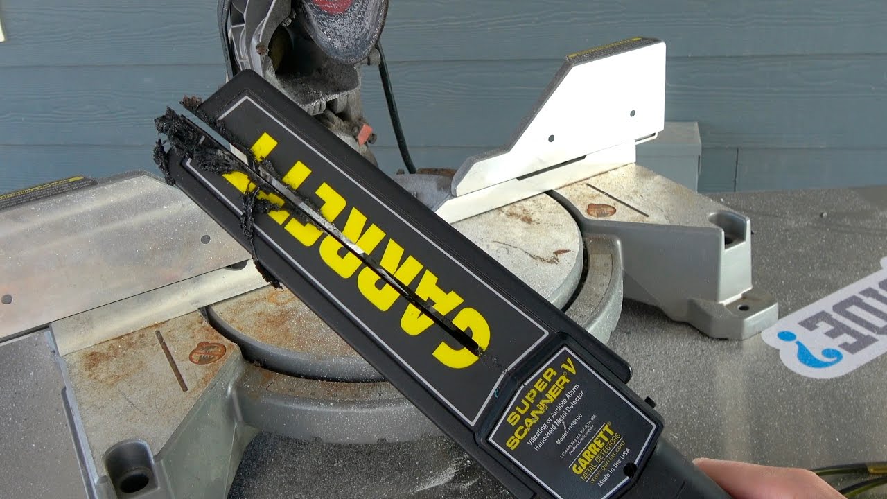 What's inside a Metal Detector Wand?