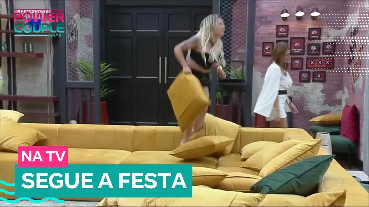 ‘A Mansão é nossa’, brinca Ana Paula após festa | Power Couple
