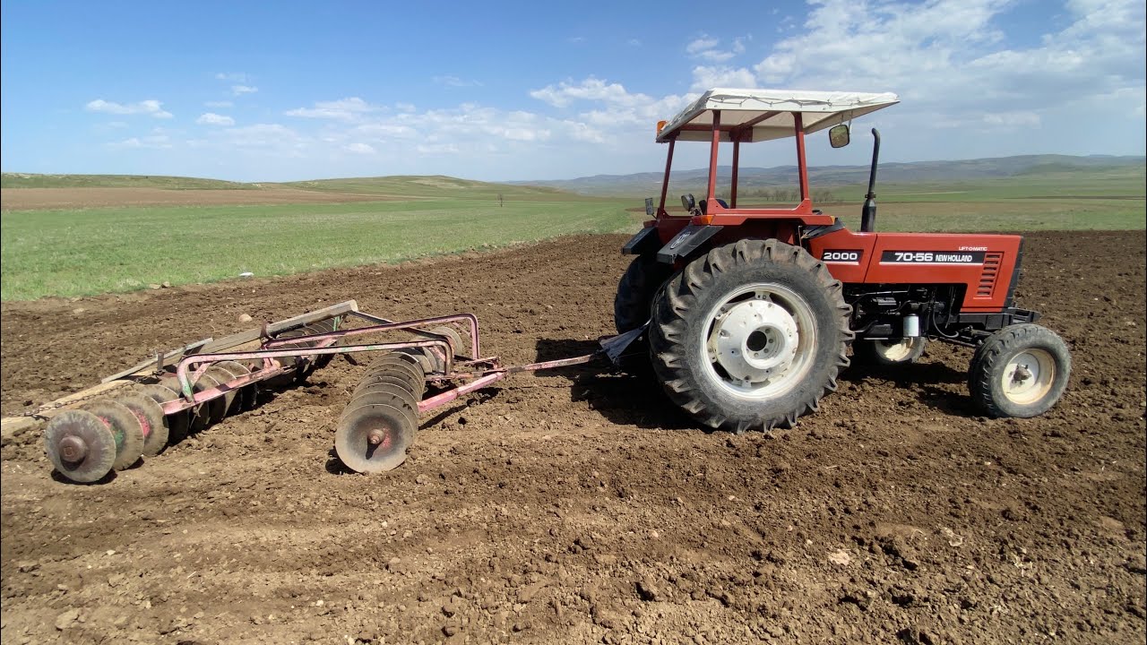 NEWHOLLAND 70 ile Nohut yeri hazırlığı(22 nisan)ızgara sürüm