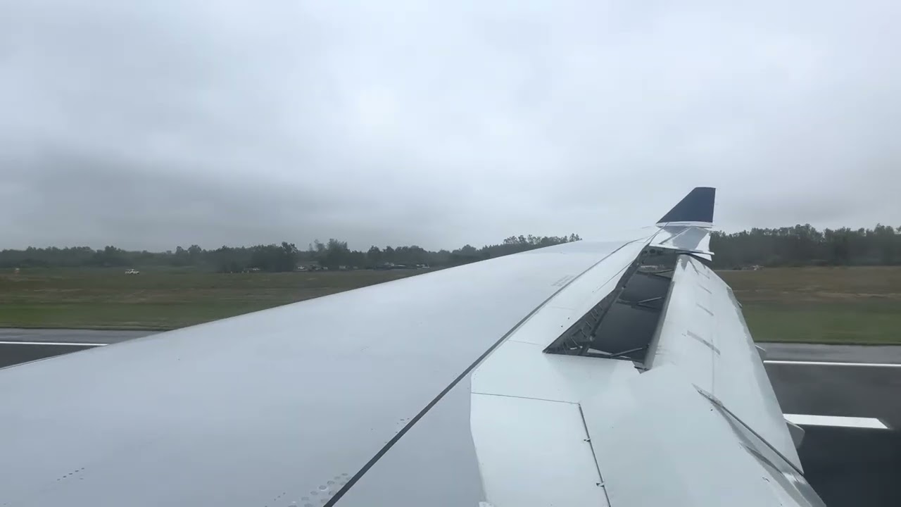 Delta A330-300 landing in IFR conditions at JFK