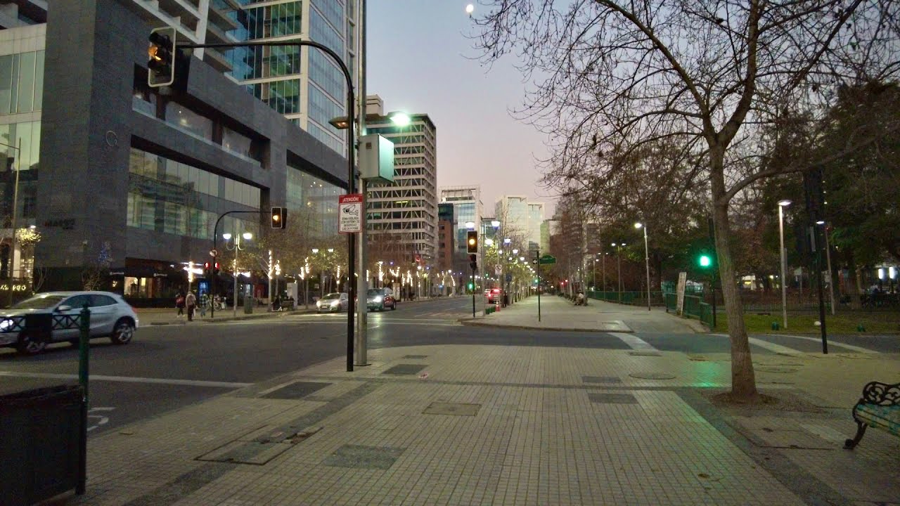Walking in Santiago | Parque Titanium - ''Sanhattan'' & El Golf