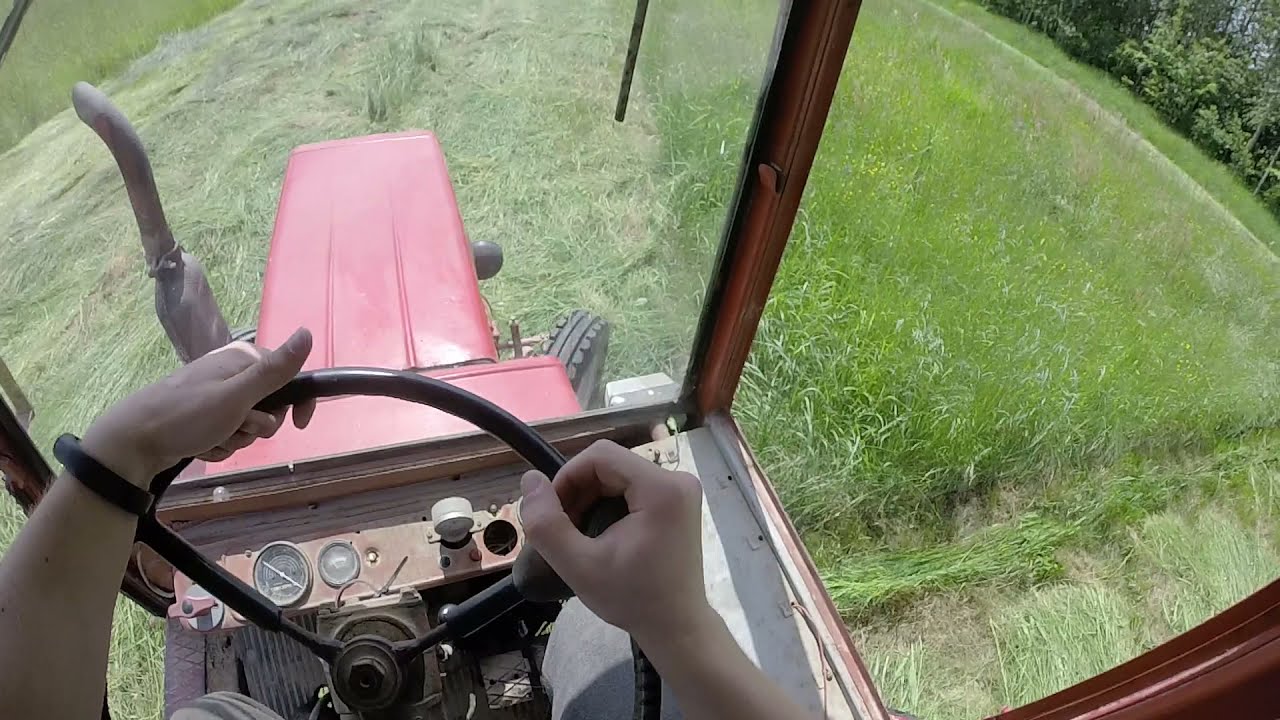 Władimirec T-25 koszenie łąki kosiarką Osa 2
