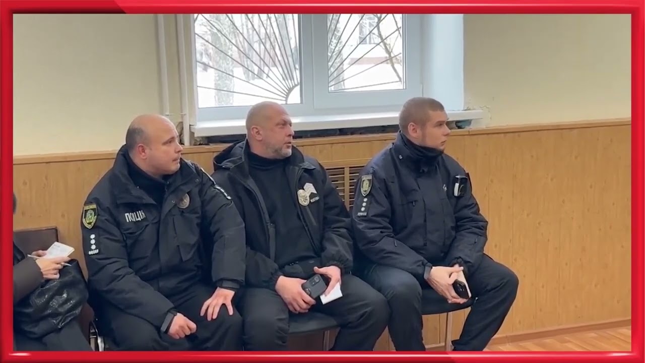 Суд з представником та захисником для людей.. беріть приклад