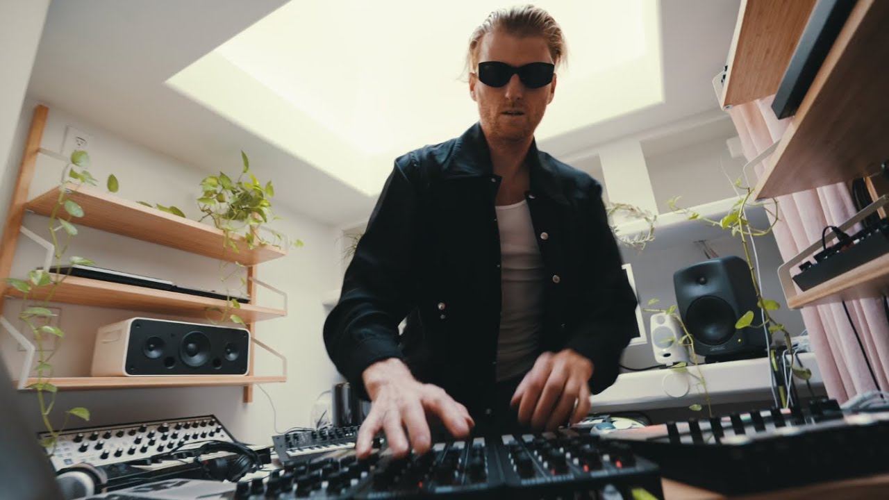 SHADED performs LIVE from California