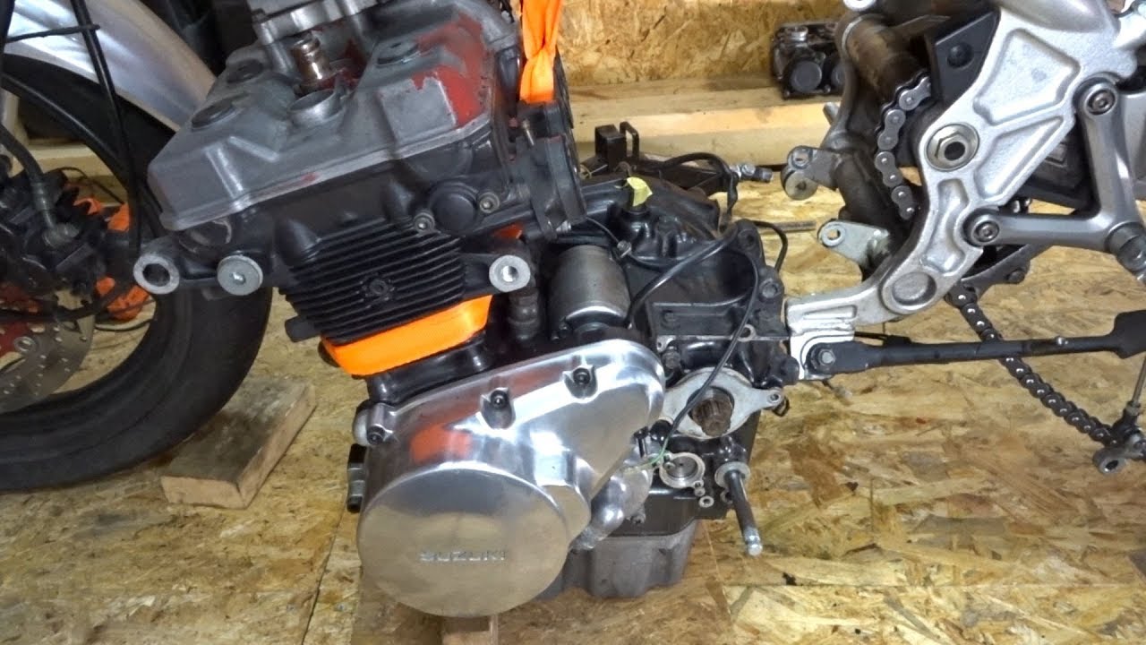 エンジンを降ろす【Bandit250 GJ77A】