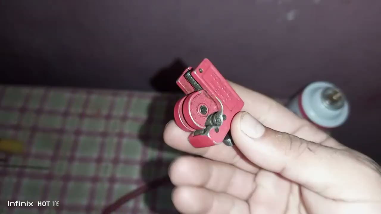 العده المستخدمه في شحن الثلاجه