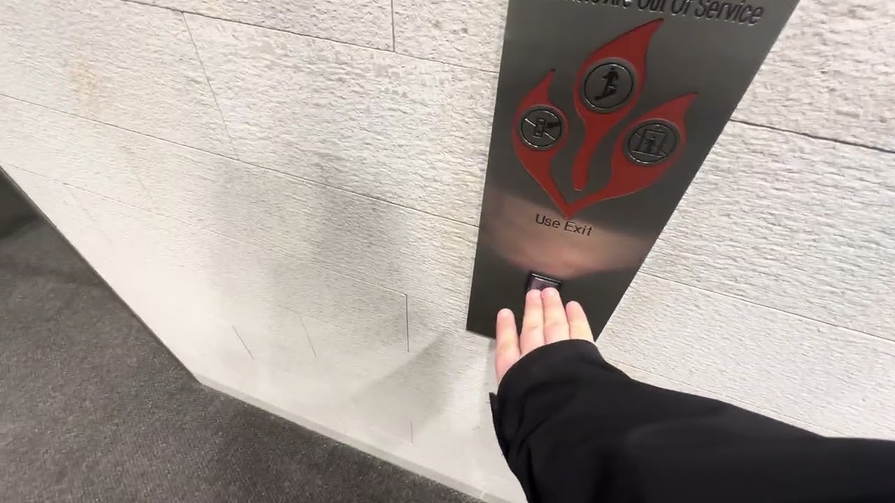 Nice Kone Traction Elevators @ La Maison Simons, Yorkdale Mall, North York, ON