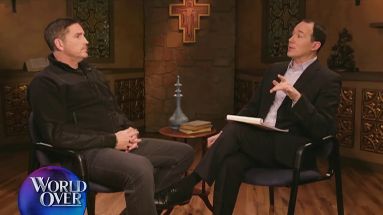 По всему миру — 05.04.2018 — Джим Кэвизел. Предпросмотр фильма «Павел, апостол Христа» с Рэймондо...