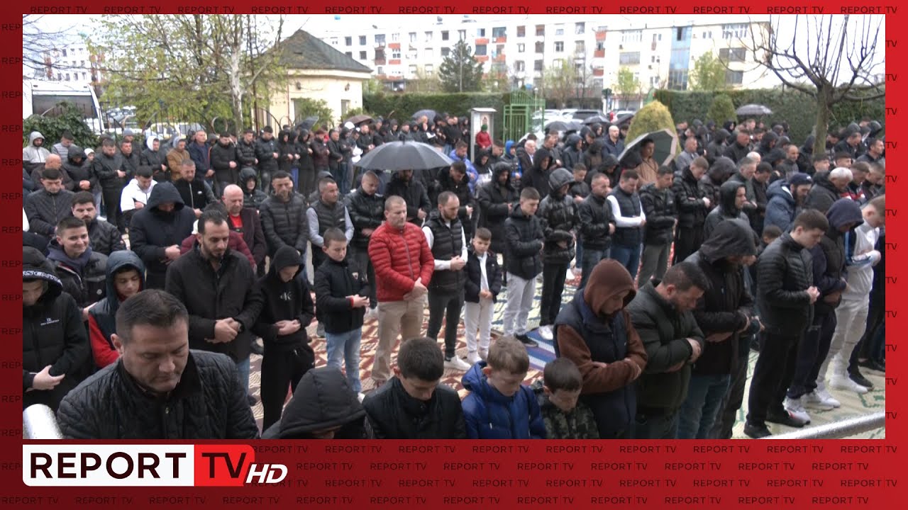 Sot Fitër Bajrami, besimtarët myslimanë falin namazin në Kukës e Lezhë në xhamitë e qytetit