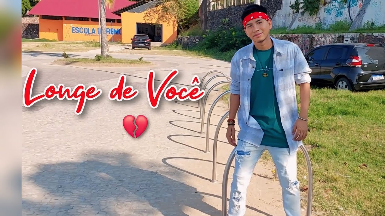 LONGE DE VOCÊ - DENI LOVE ( CLIPE OFICIAL )