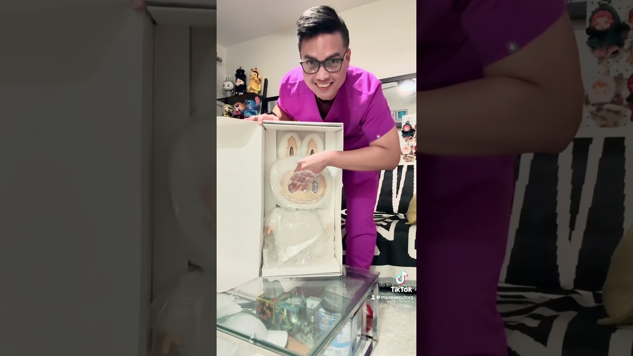 #zimomo #angelinclouds #popmart #popmartglobal #unboxing #popmartus #kidatheart #fyp #yt #viralvideo