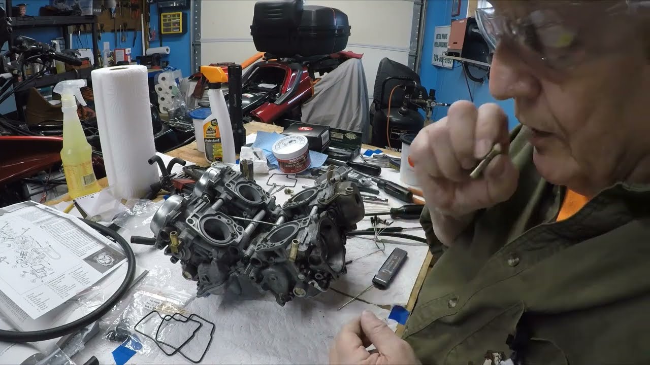 REBUILD HONDA ST 1100 CARBS. PART TWO   2 OF 3.