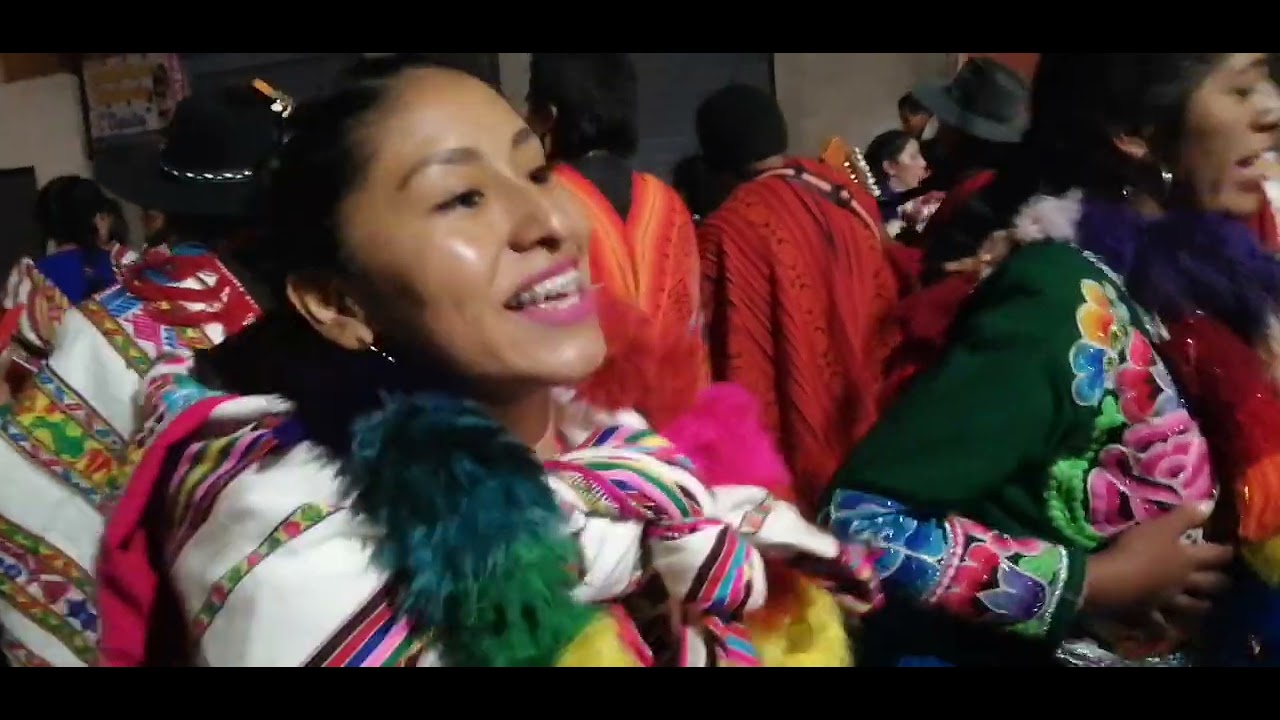 qhaswas y pasa calles en yanaoca canas cusco peru