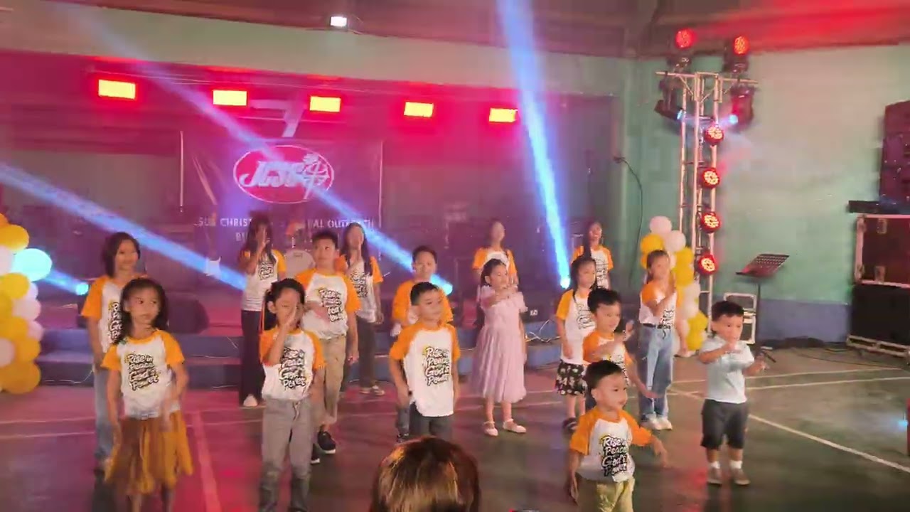 Love, Love kids dance for Jesus