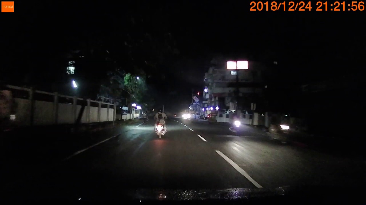 Bridge Road (Aluva - Munnar Road) from Aluva bank Junction