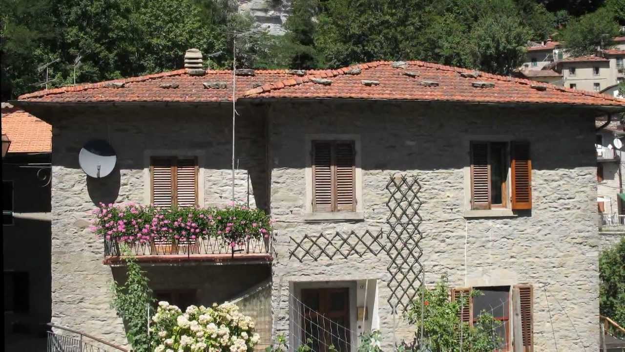 Le case in pietra a Badia Prataglia