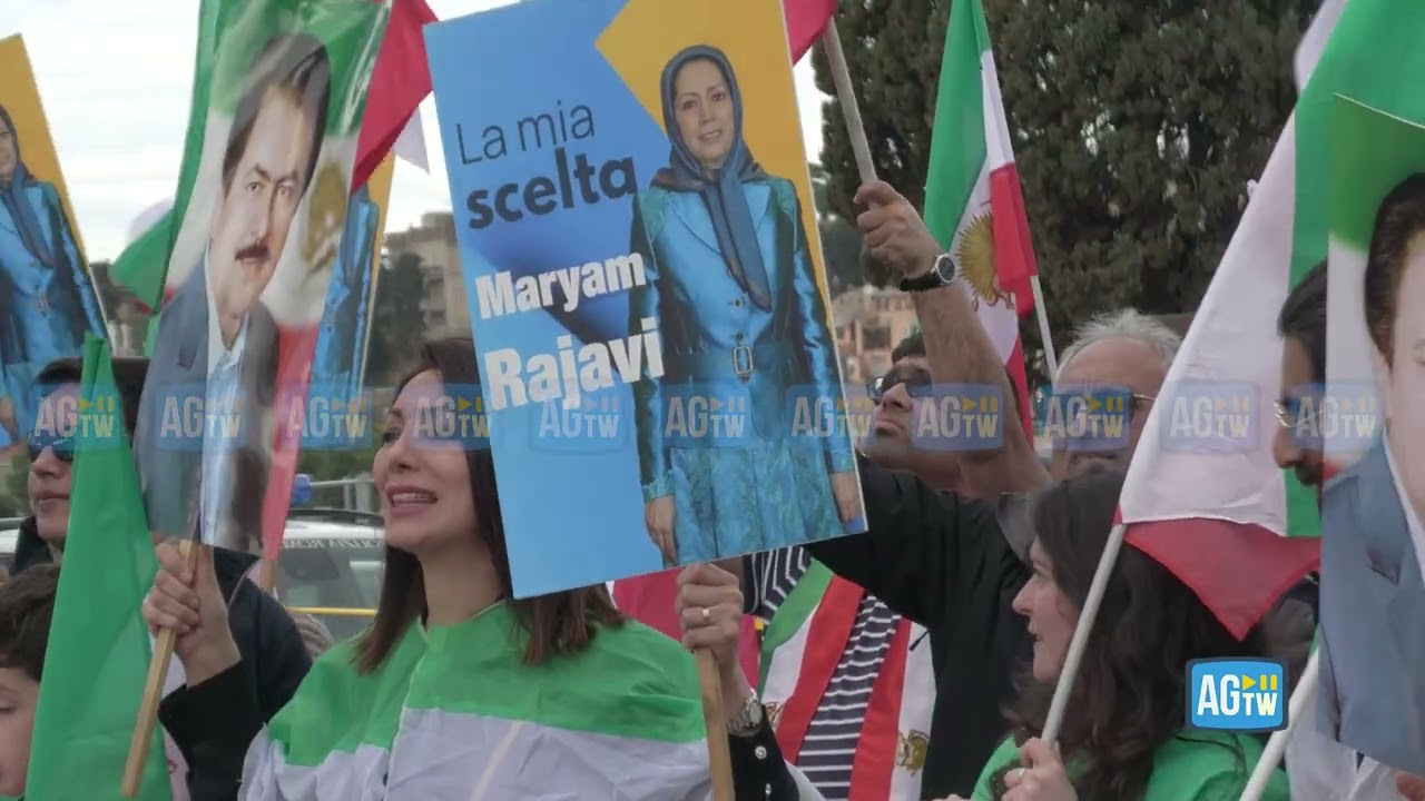 Roma, corteo di dissidenti iraniani al Circo Massimo: «Il governo transitorio è l’unica via per