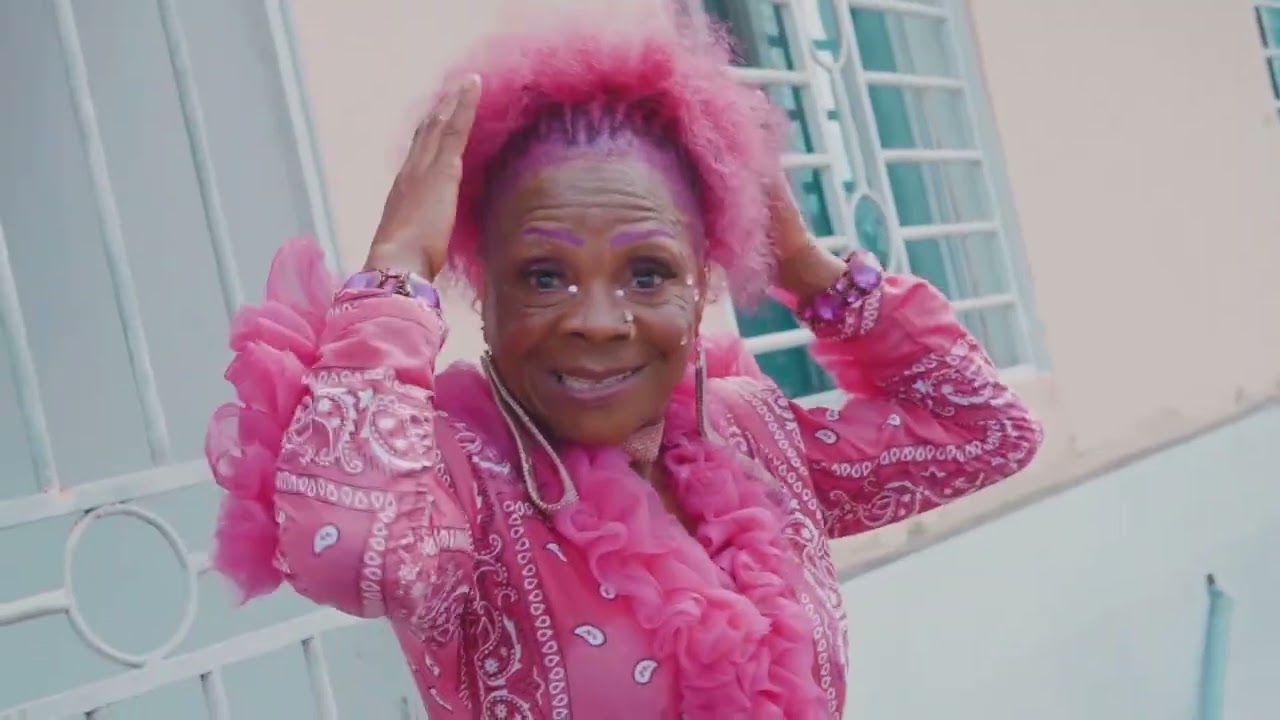 Pink Pinky  - NA NA NA