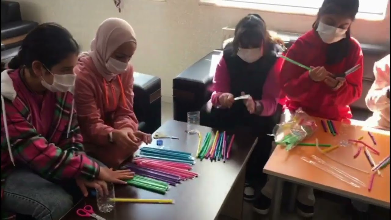 Hunat Hatun İmamhatip Secondary School making a flower pot