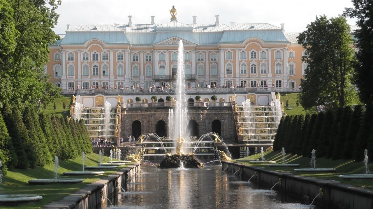 Peterhof.  Wielka Kaskada i Dolny Park. Большой каскад и  Нижний парк.  Grand Cascade