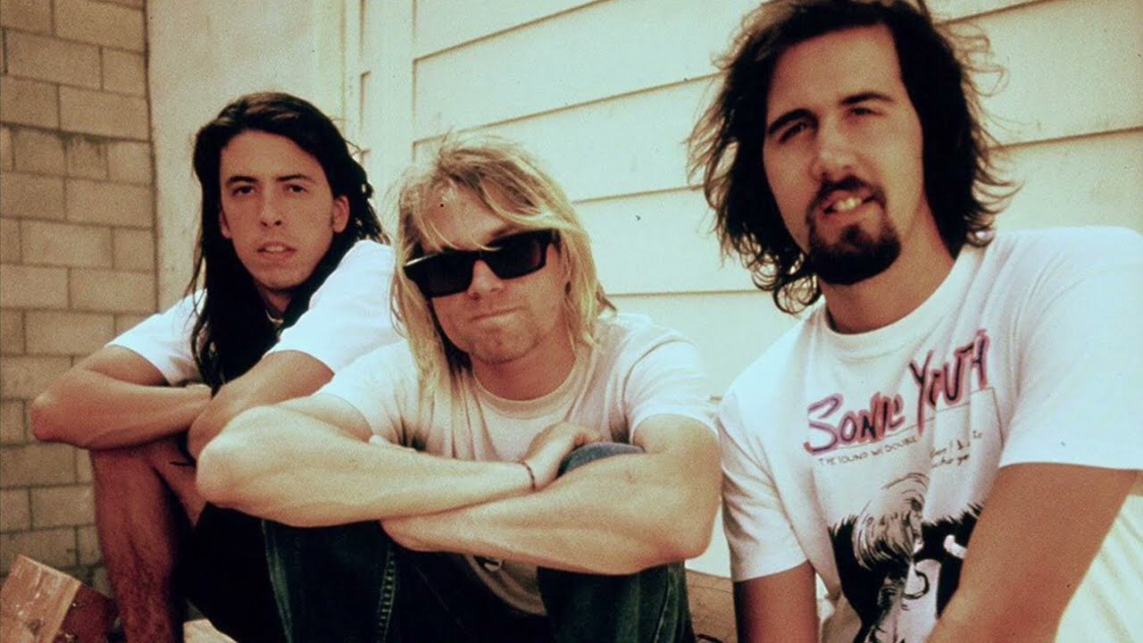 Nirvana [In-Studio Radio Interview] - 1991-09 - 107.7 The End KNDD