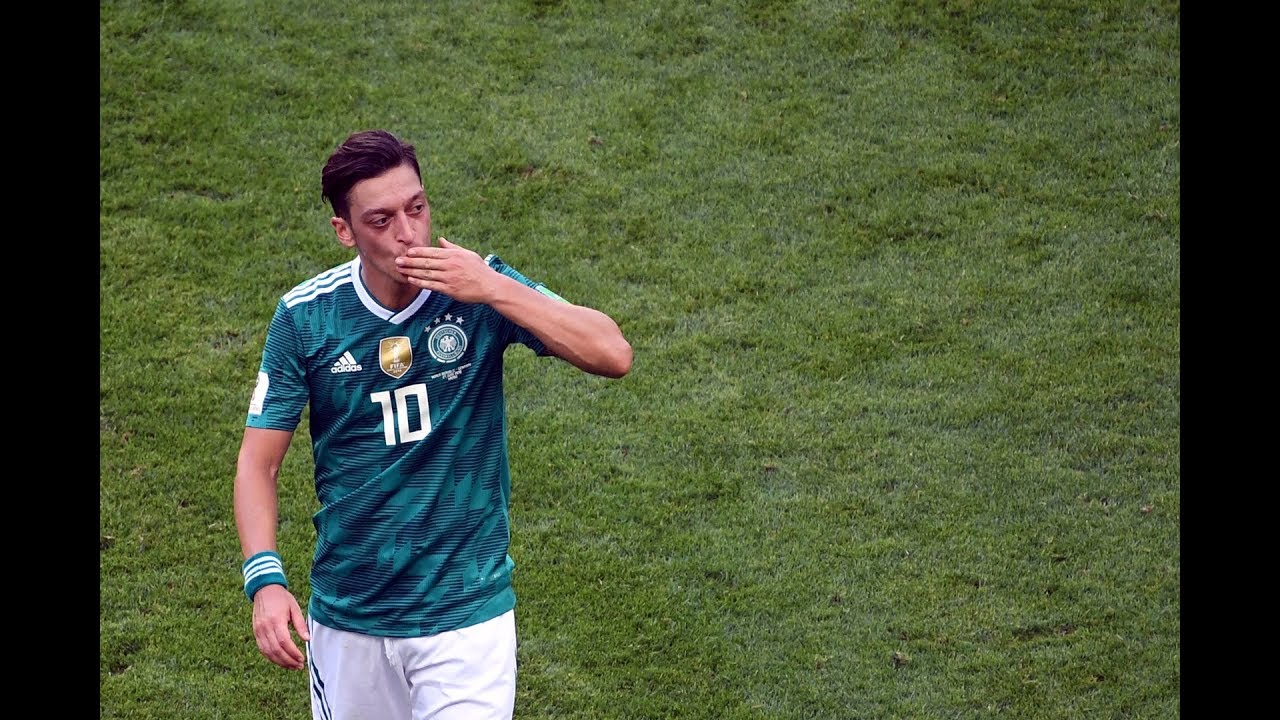 Rücktritt von Özil löst neue Integrationsdebatte aus