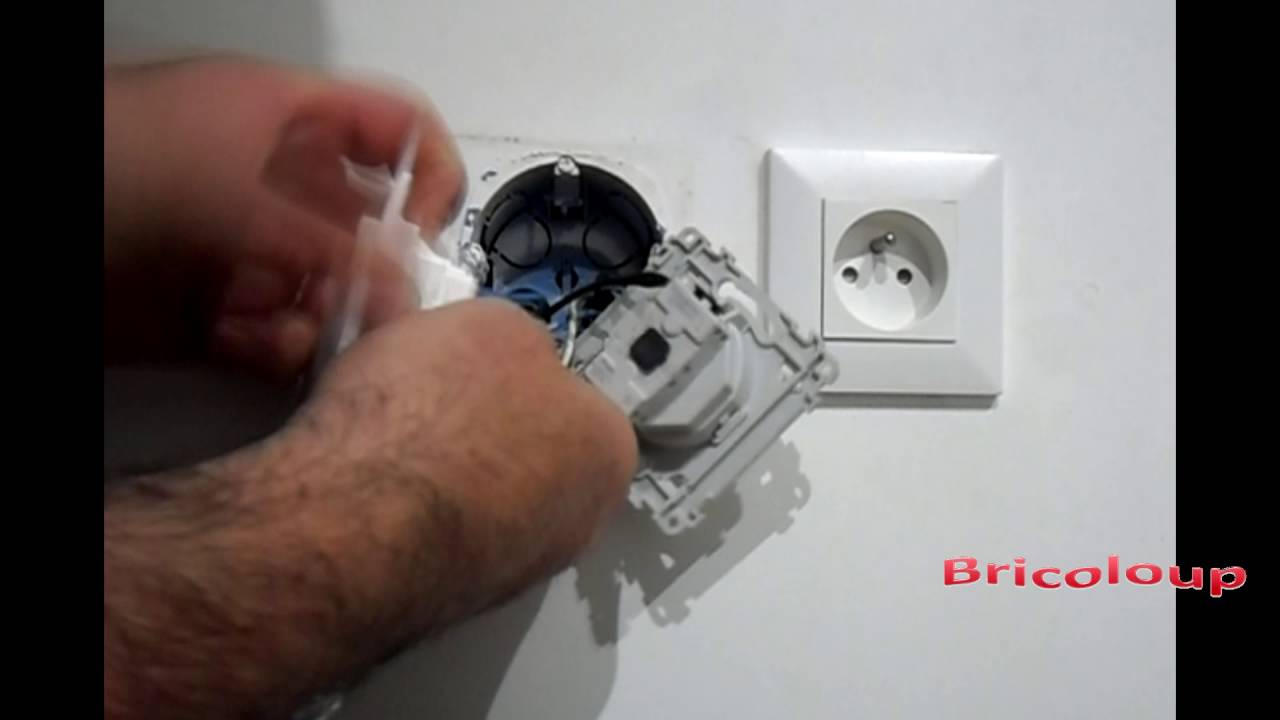 Changer une prise &eacute;lectrique