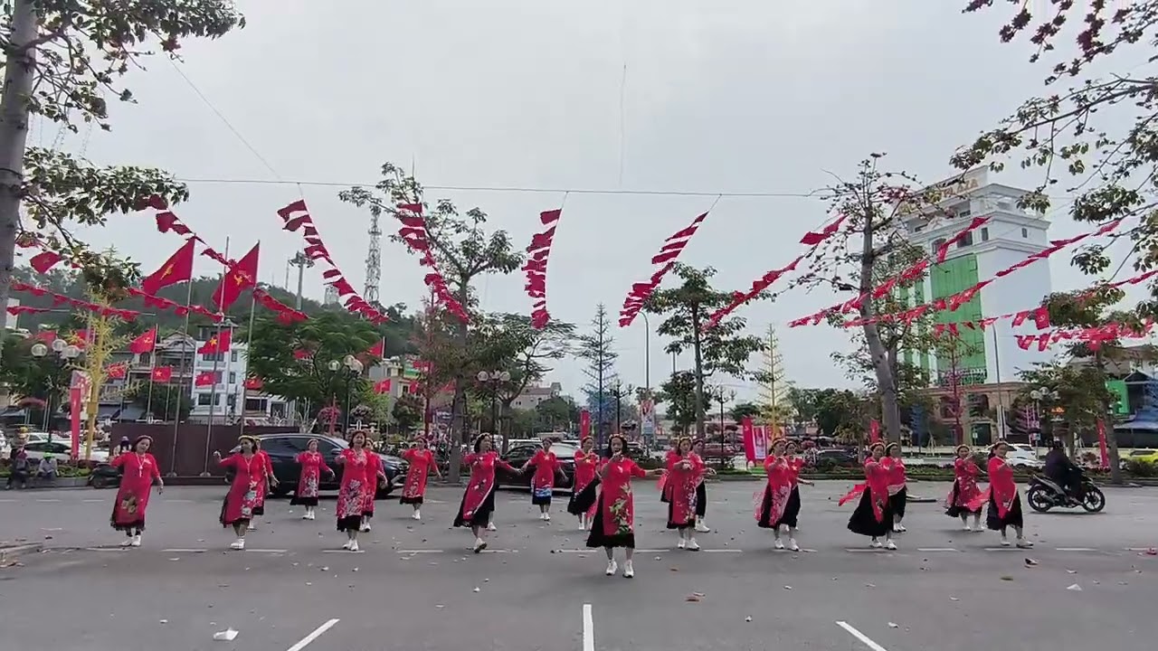Giao lưu các CLB dân vũ Phường Phù Liễn 2026 - P17